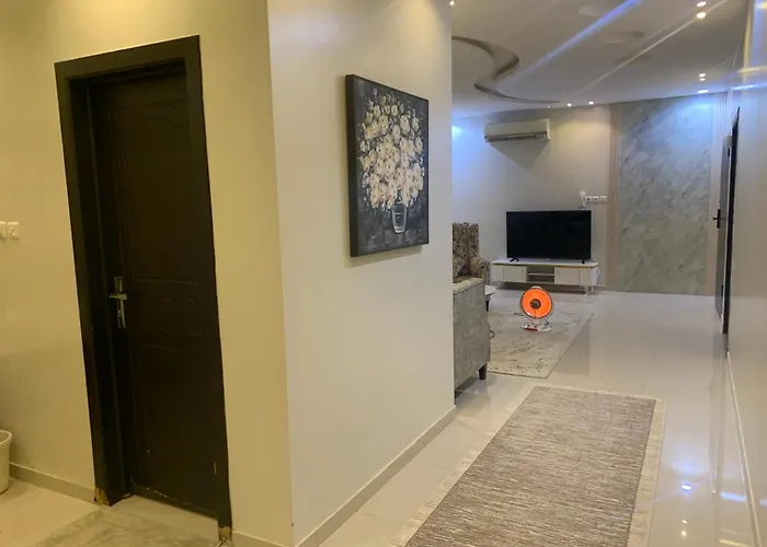 شقق العارض