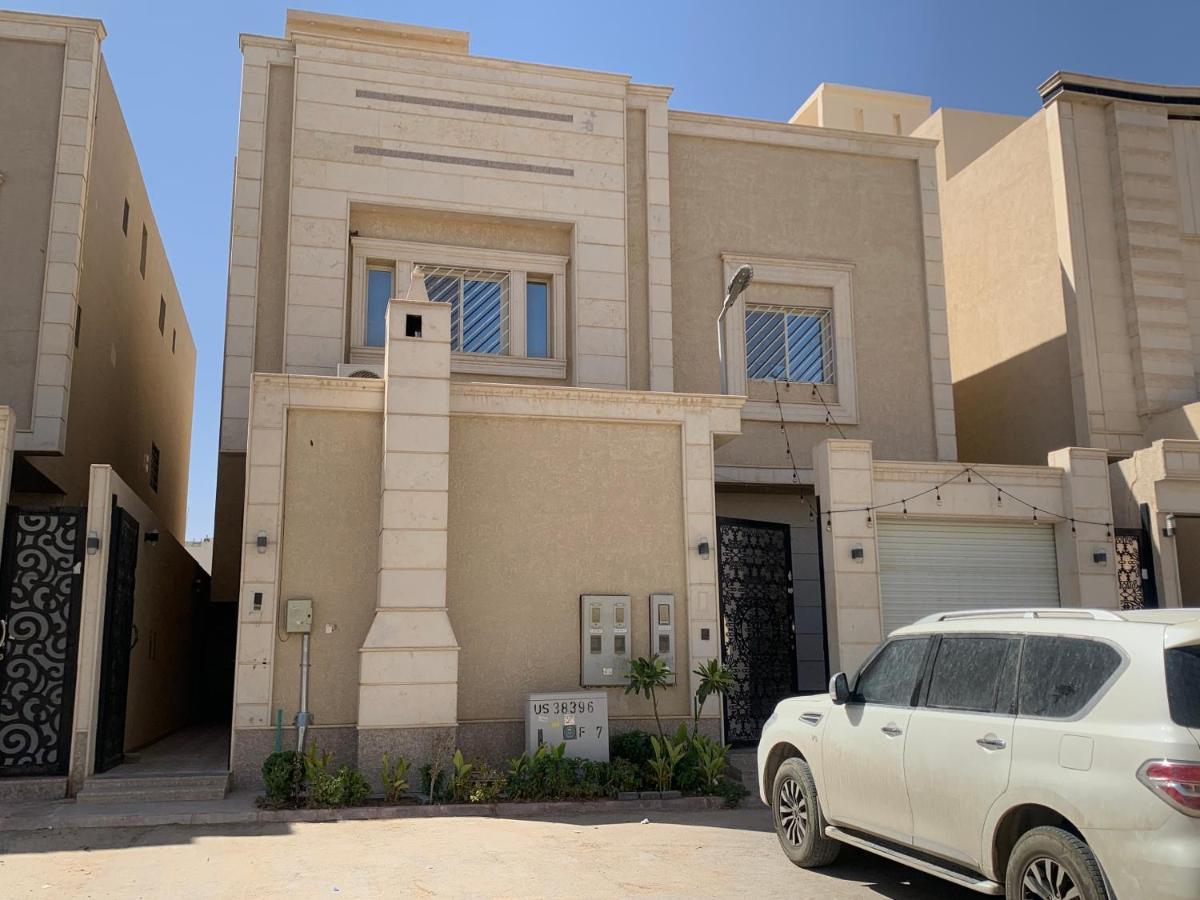 العارض Apartment *
